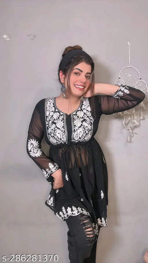 Kurti Black