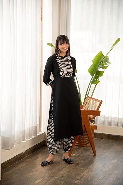 Women's 3/4 Sleeve Solid Black Color Kurti Pant Set, Cotton Blend, Knee Length, Stylish Ethnic Outfit, Office, and Casual Occasions