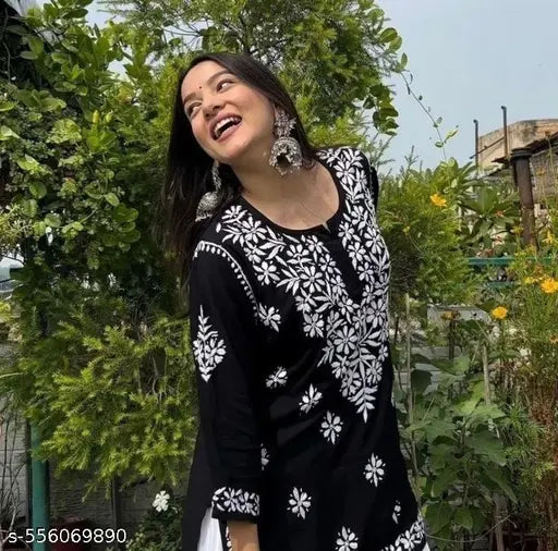 Irha Chikankari Cotton Straight Kurta Set
