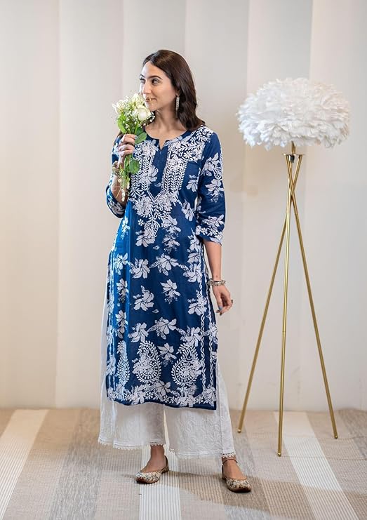 Women's Rayon Blend Chikankari Embroidered Straight Kurta