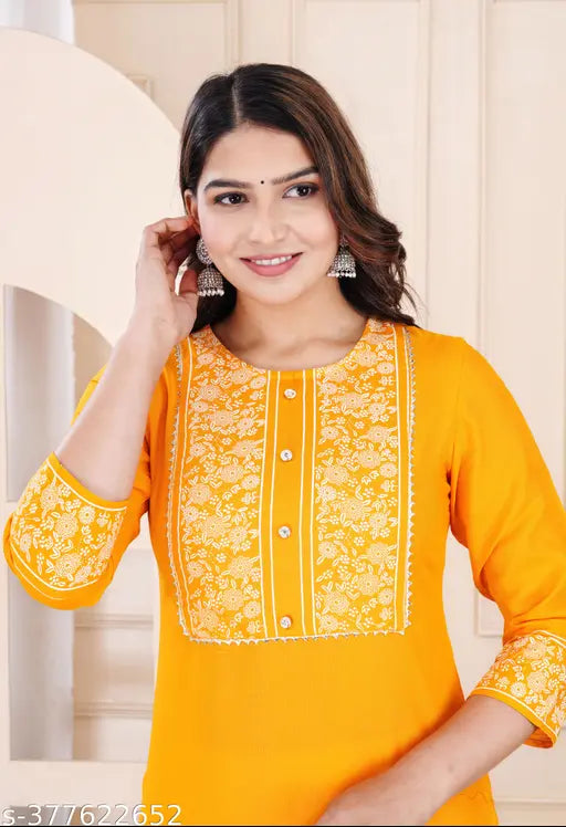 Women Rayon Ethnic Wear for Casual and Festive Occasions Gold Printed Straight Fit Kurti(Black) |Ethnic Kurti for Women|Kurtis &amp; Kurtas |Simple &amp; Party Wear Kurti|