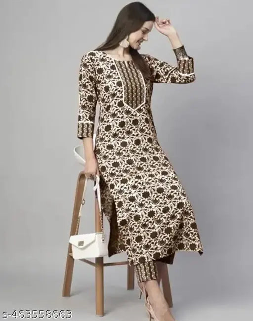 Aagyeyi Fabulious Combo Kurtis With Pant